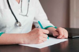 es obligatorio el reconocimiento médico en el trabajo