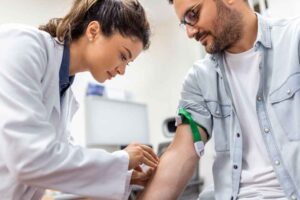 qué es chcm en una analítica